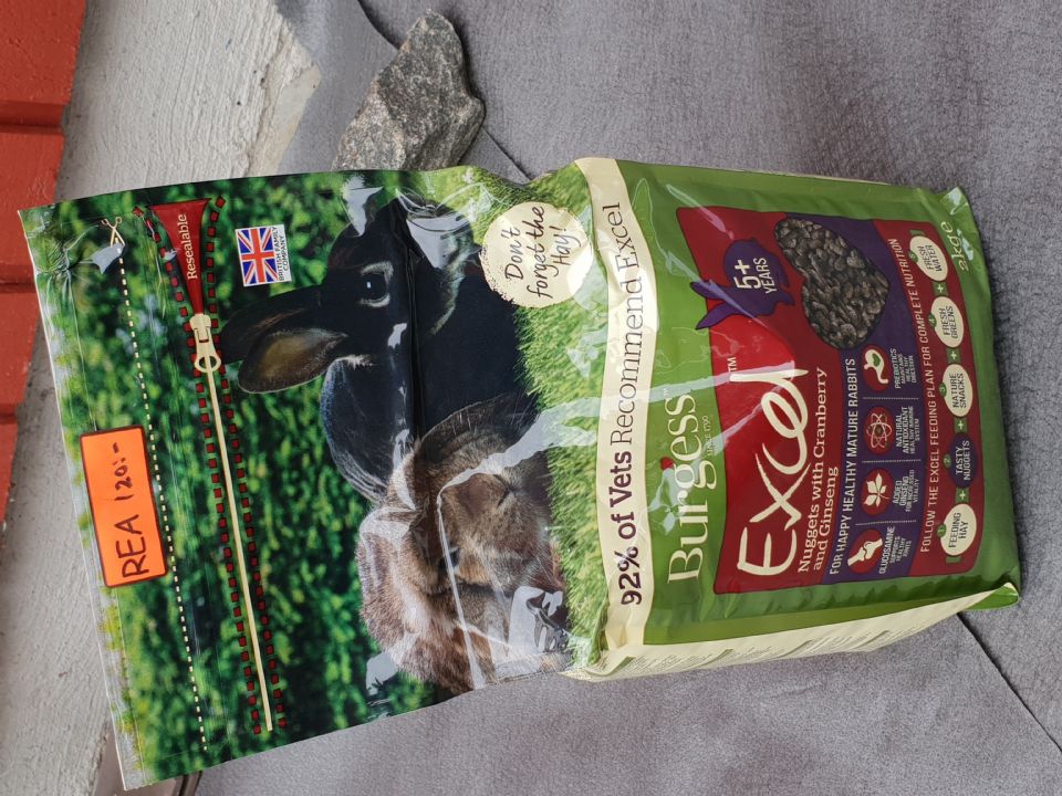 Burgess Excel Rabbit Tranbär/Ginseng 2kg